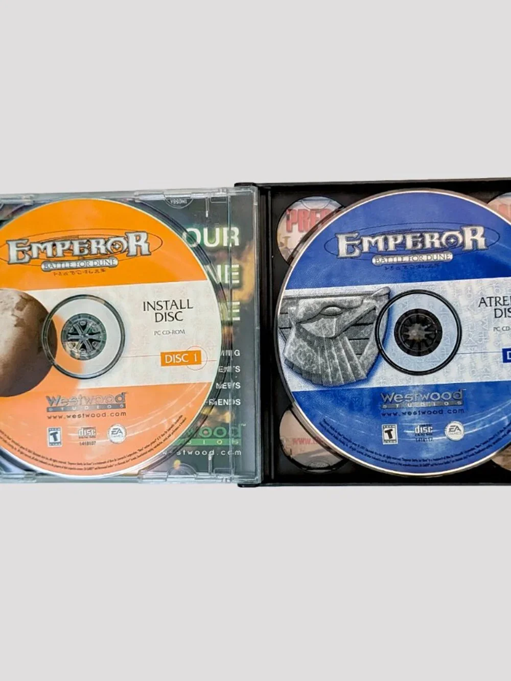 Emperor Battle for Dune PC CD Rom Computer Video Game 2001 Vintage Collectible